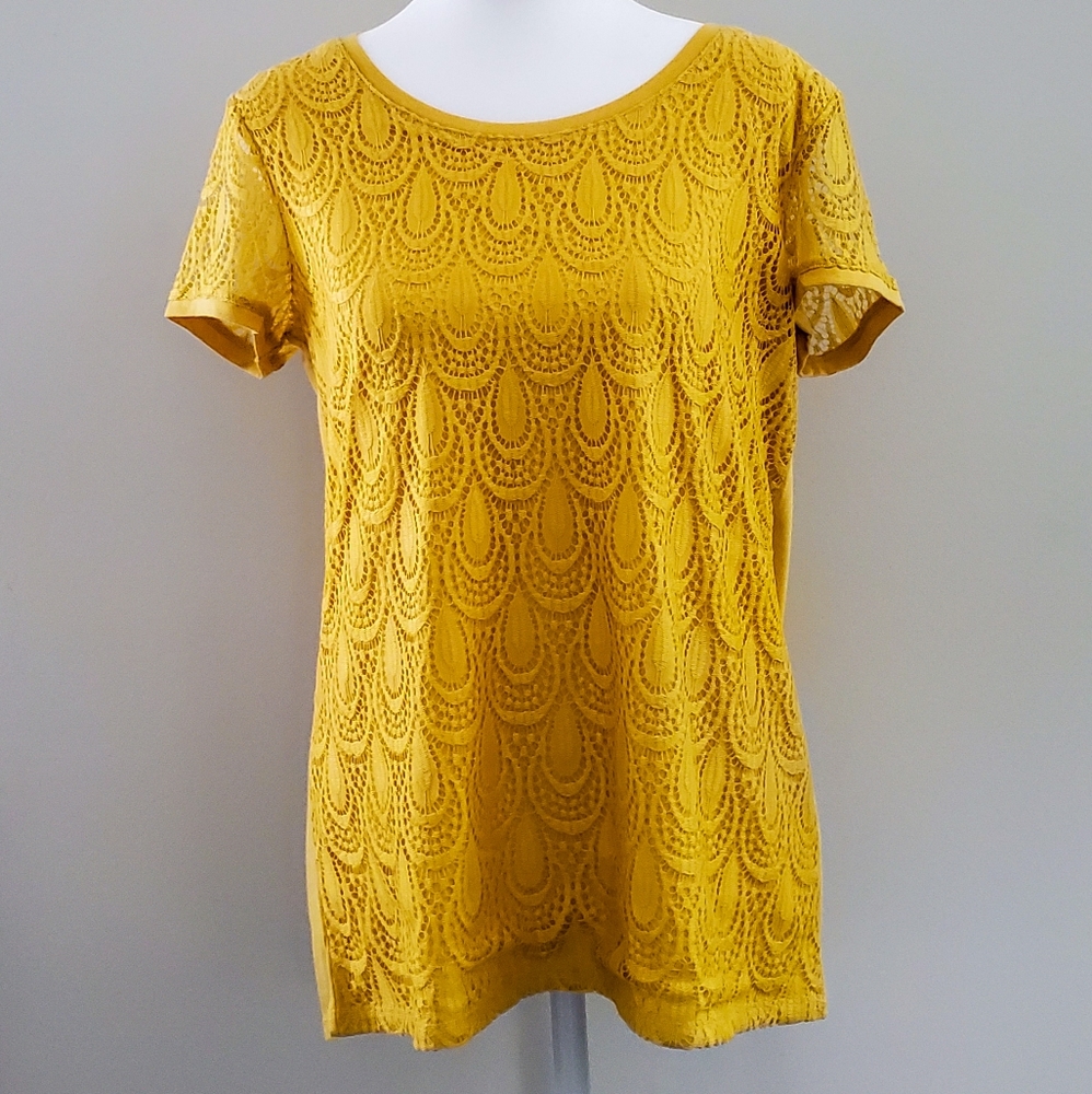 NWT  Woman's Top